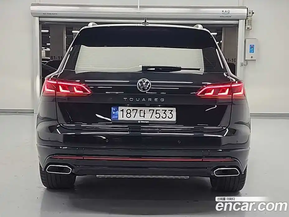 Volkswagen Touareg 2023 3.0 гидро в Москве № 629295, фото 3