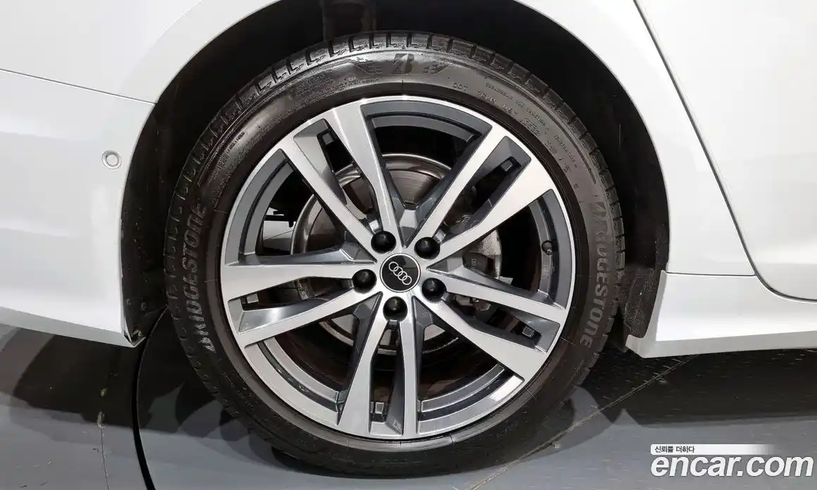 Audi A6 2022 2.0 Автомат в Москве № 723234, фото 5