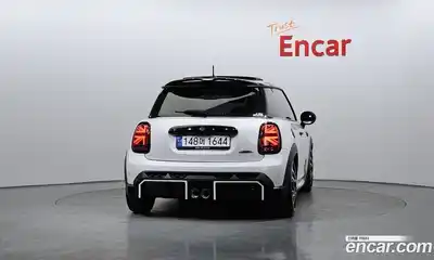 Mini Cooper 2024 2.0 гидро в Москве № 724709, миниатюра 4