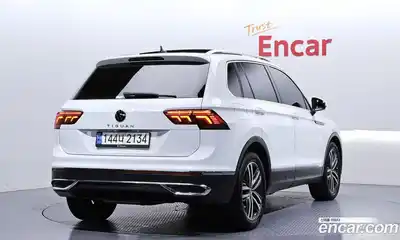Volkswagen Tiguan 2022 2.0 гидро в Москве № 725092, миниатюра 2