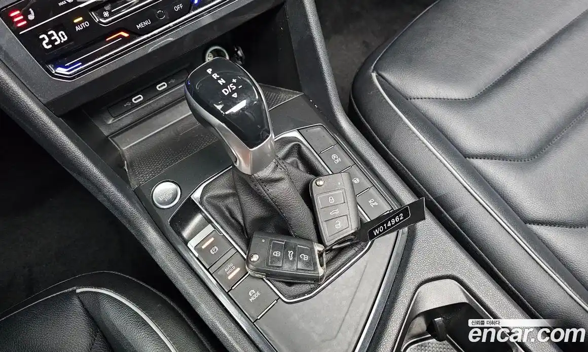 Volkswagen Tiguan 2022 2.0 гидро в Москве № 725092, фото 9