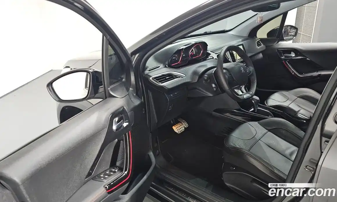 Peugeot 2008 2020 1.5 гидро в Москве № 743043, фото 11