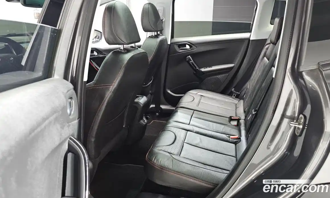 Peugeot 2008 2020 1.5 гидро в Москве № 743043, фото 12