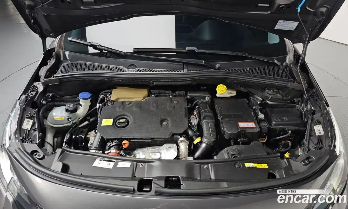 Peugeot 2008 2020 1.5 гидро в Москве № 743043, фото 6