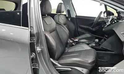 Peugeot 2008 2020 1.5 гидро в Москве № 743043, миниатюра 10