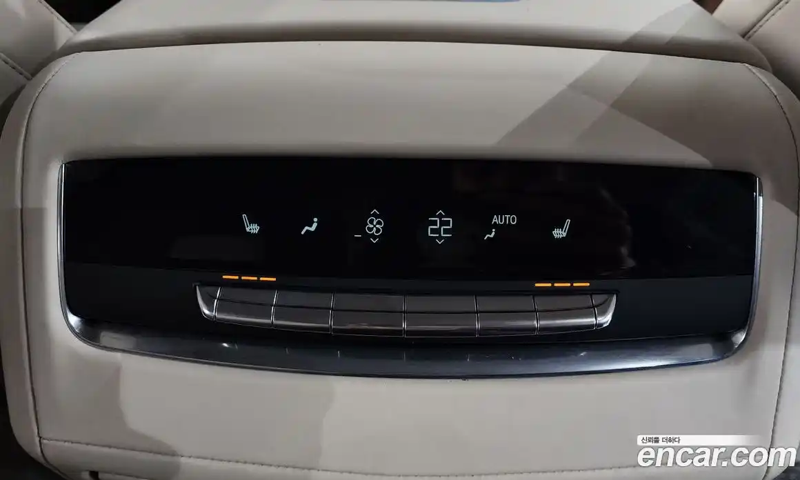 Cadillac Escalade 2022 6.2 гидро в Москве № 747407, фото 19