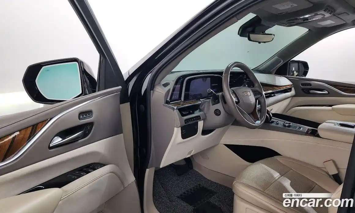 Cadillac Escalade 2022 6.2 гидро в Москве № 747407, фото 10