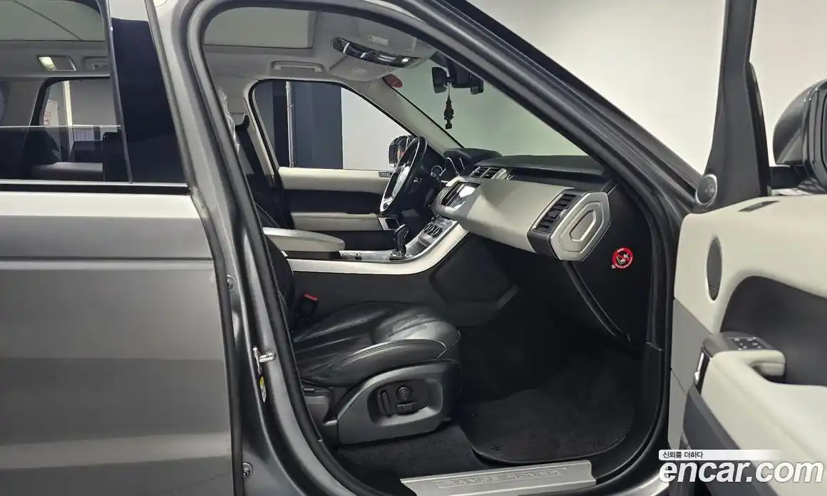 Land Rover Range-Rover Sport 2015 3.0 гидро в Москве № 766121, фото 11