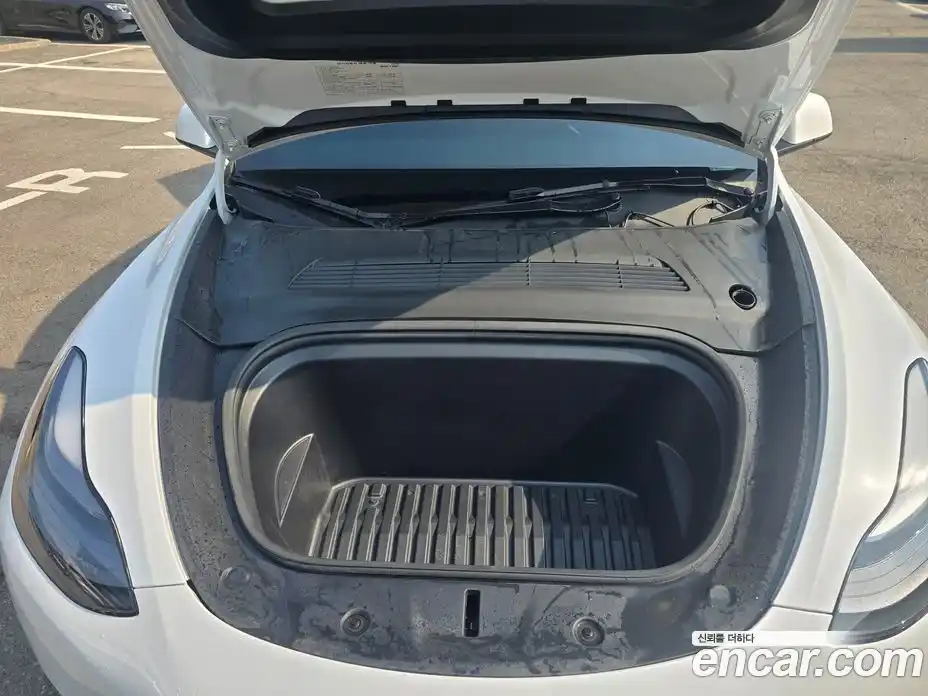 Tesla Model Y 2024 0.2 гидро в Москве № 766715, фото 18