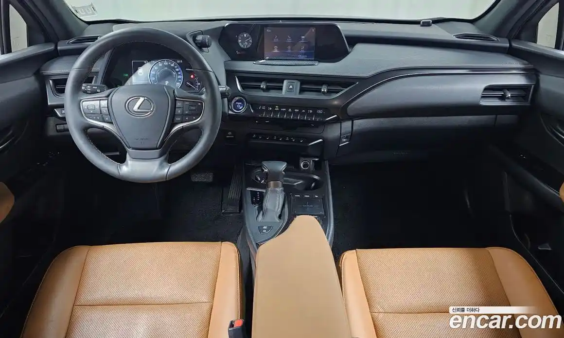 Lexus UX 2020 2.0 гидро в Москве № 766778, фото 7