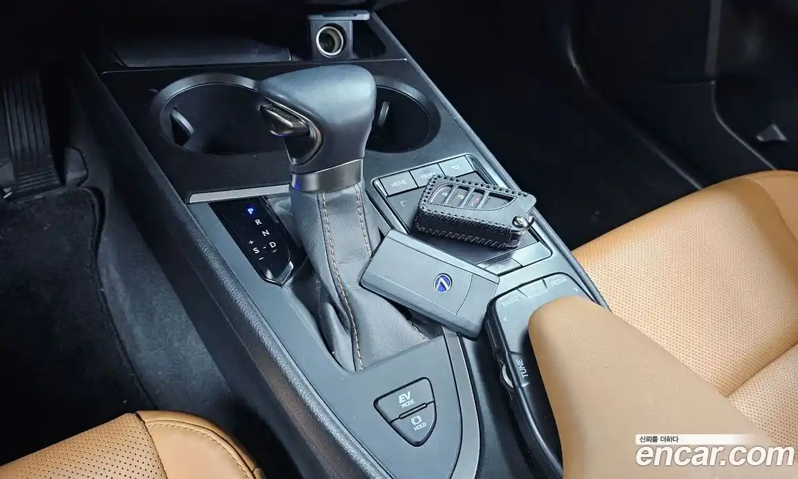 Lexus UX 2020 2.0 гидро в Москве № 766778, фото 9