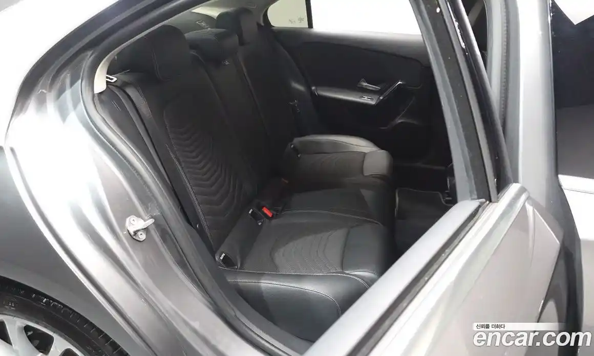 Mercedes-Benz A-Class 2020 2.0 гидро в Москве № 800919, фото 12