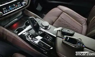 BMW 6-Series 2022 2.0 гидро в Москве № 821387, миниатюра 9
