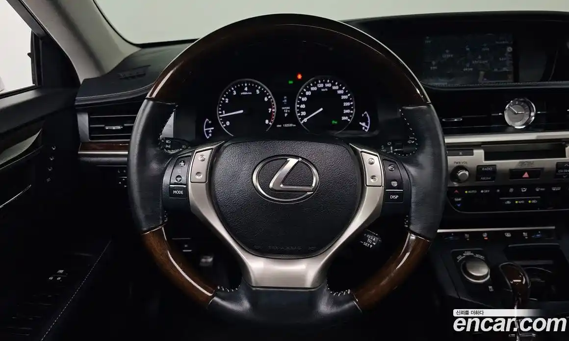 Lexus ES 2013 3.5 гидро в Москве № 825951, фото 13