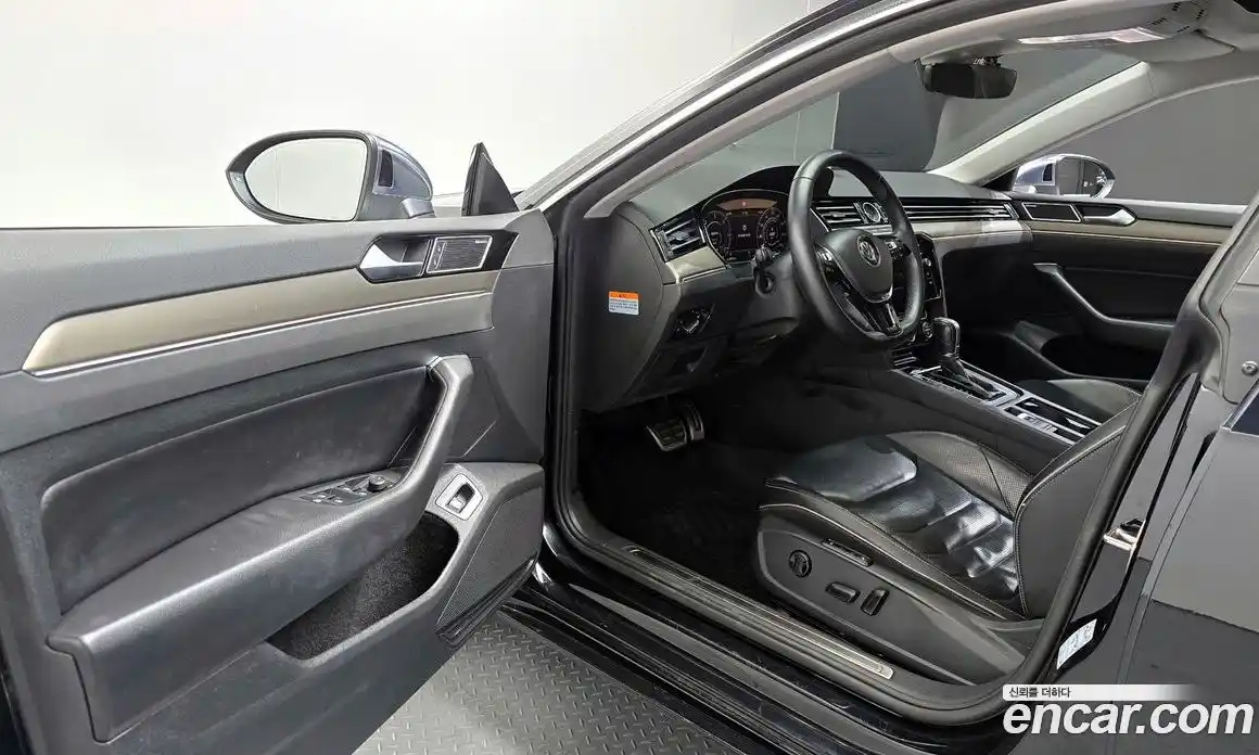 Volkswagen Arteon 2019 2.0 гидро в Москве № 826293, фото 11