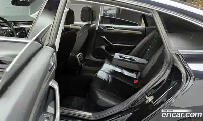 Volkswagen Arteon 2019 2.0 гидро в Москве № 826293, миниатюра 12