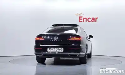 Volkswagen Arteon 2019 2.0 гидро в Москве № 826293, миниатюра 4