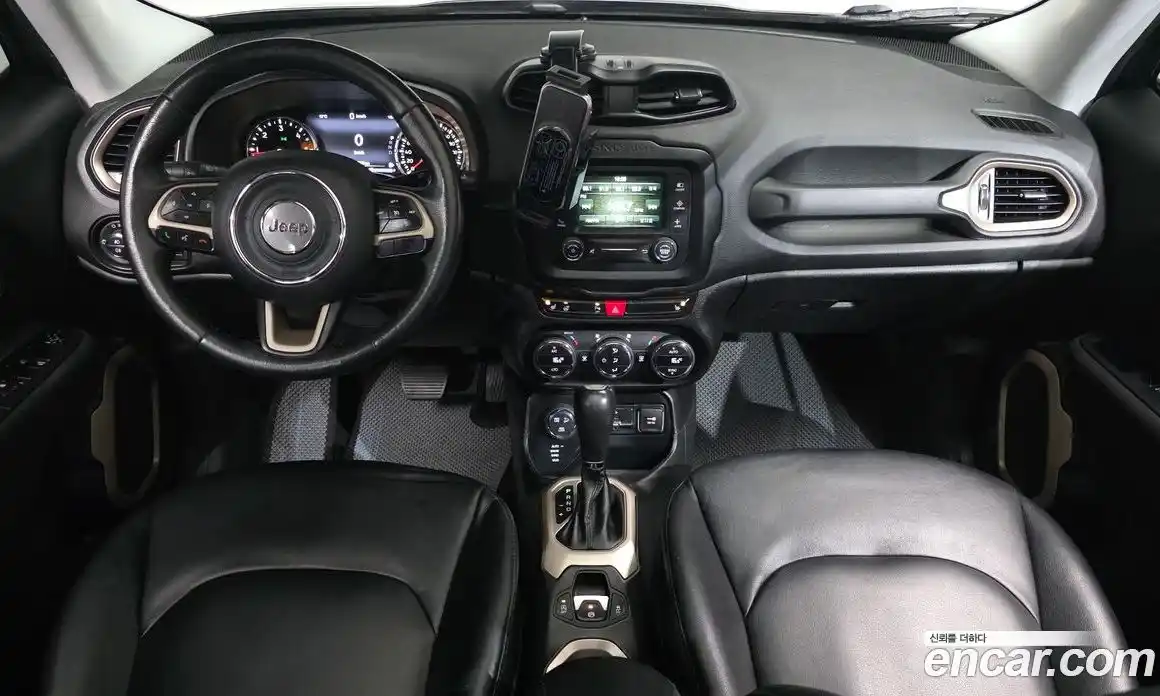 Jeep Renegade 2016 2.0 гидро в Москве № 826518, фото 6