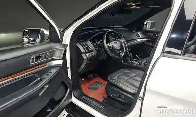 Ford Explorer 2018 2.3 гидро в Москве № 827065, миниатюра 11