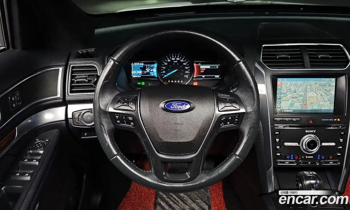 Ford Explorer 2018 2.3 гидро в Москве № 827065, фото 13