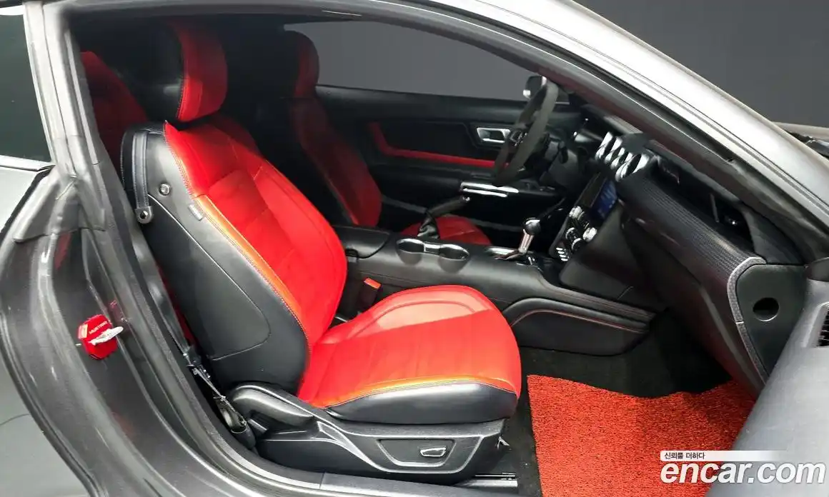 Ford Mustang 2019 2.3 гидро в Москве № 827100, фото 11