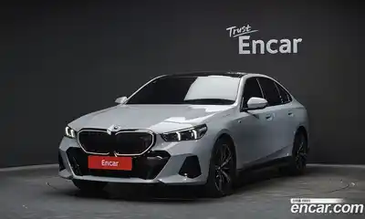 BMW 5-Series, 2024