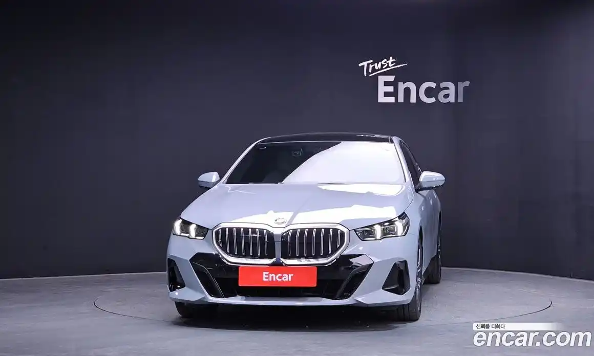 BMW 5-Series 2024 2.0 гидро в Москве № 891940, фото 3