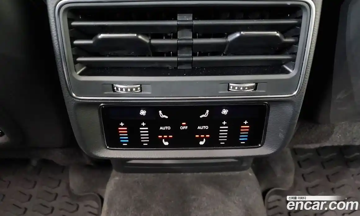 Audi Q8 2020 3.0 Автомат в Москве № 893854, фото 19