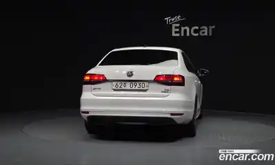 Volkswagen Jetta 2015 2.0 гидро в Москве № 896182, миниатюра 4