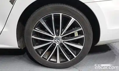 Volkswagen Jetta 2015 2.0 гидро в Москве № 896182, миниатюра 5