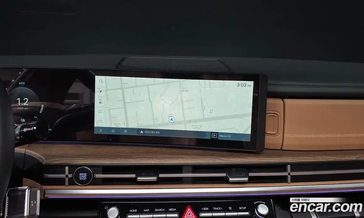 Hyundai Santa Fe 2024 1.6 Автомат в Москве № 928119, фото 15