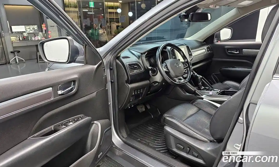 Renault QM6 2017 2.0 Автомат в Москве № 967692, фото 11