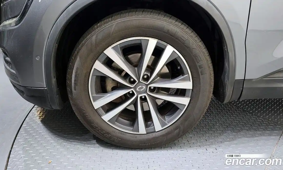 Renault QM6 2017 2.0 Автомат в Москве № 967692, фото 5