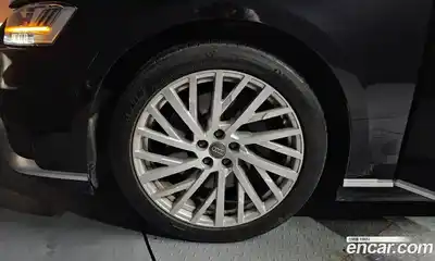 Audi A8 2020 3.0 Автомат в Москве № 970864, миниатюра 5