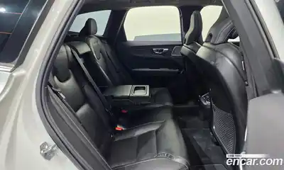 Volvo XC60 2021 2.0 гидро в Москве № 972422, миниатюра 12