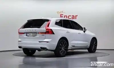 Volvo XC60 2021 2.0 гидро в Москве № 972422, миниатюра 2