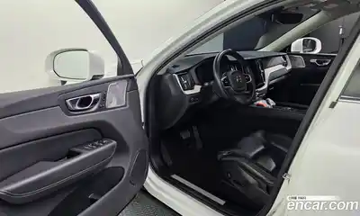 Volvo XC60 2021 2.0 гидро в Москве № 972422, миниатюра 10