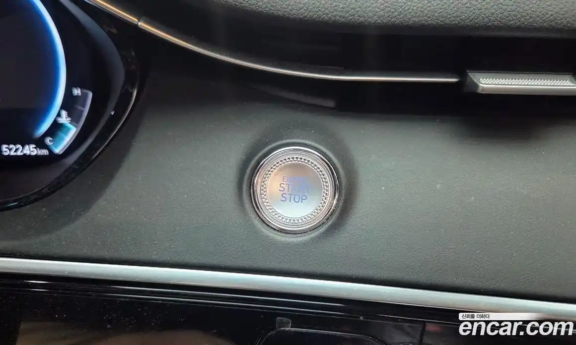 Genesis GV70 2021 2.5 Автомат в Москве № 973168, фото 17