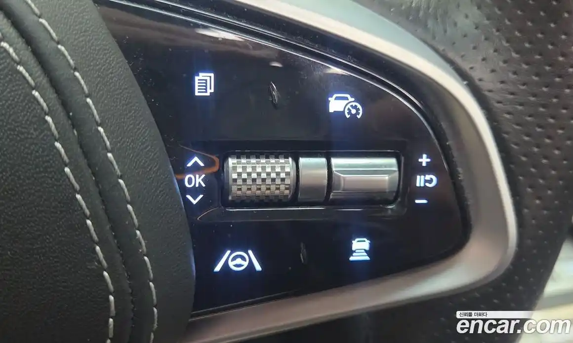 Genesis GV70 2021 2.5 Автомат в Москве № 973168, фото 18