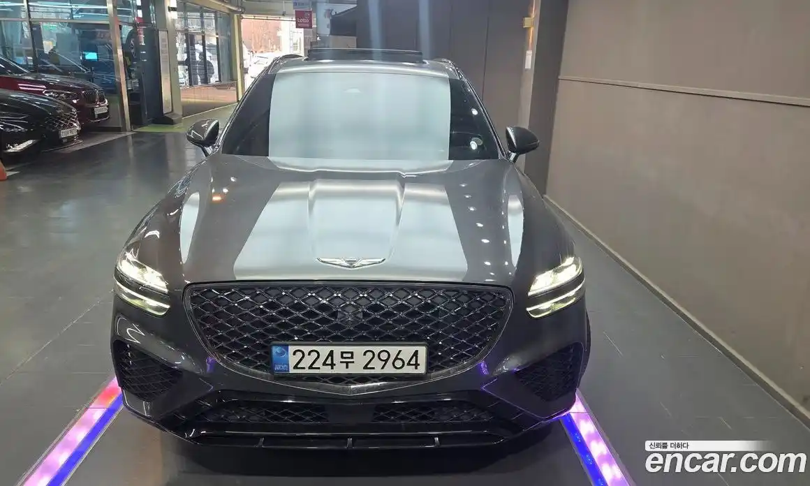 Genesis GV70 2021 2.5 Автомат в Москве № 973168, фото 3