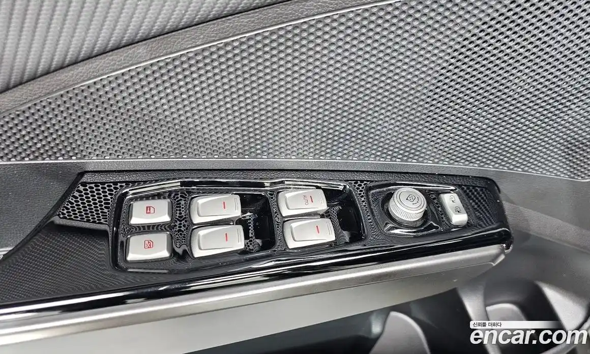 SsangYong TIBOLI 2019 1.6 Автомат в Москве № 973607, фото 17