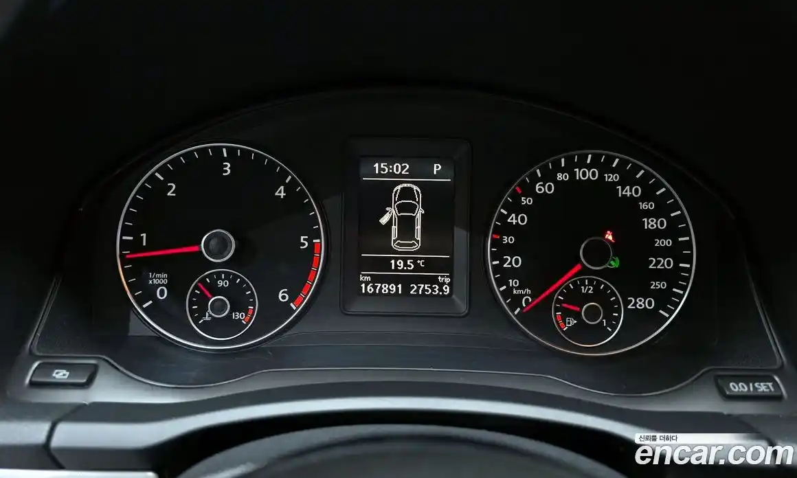Volkswagen Scirocco 2012 2.0 гидро в Москве № 976171, фото 8