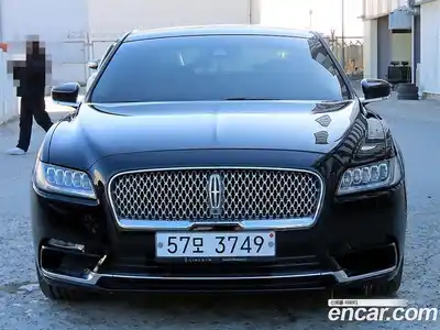 Lincoln Continental, 2017