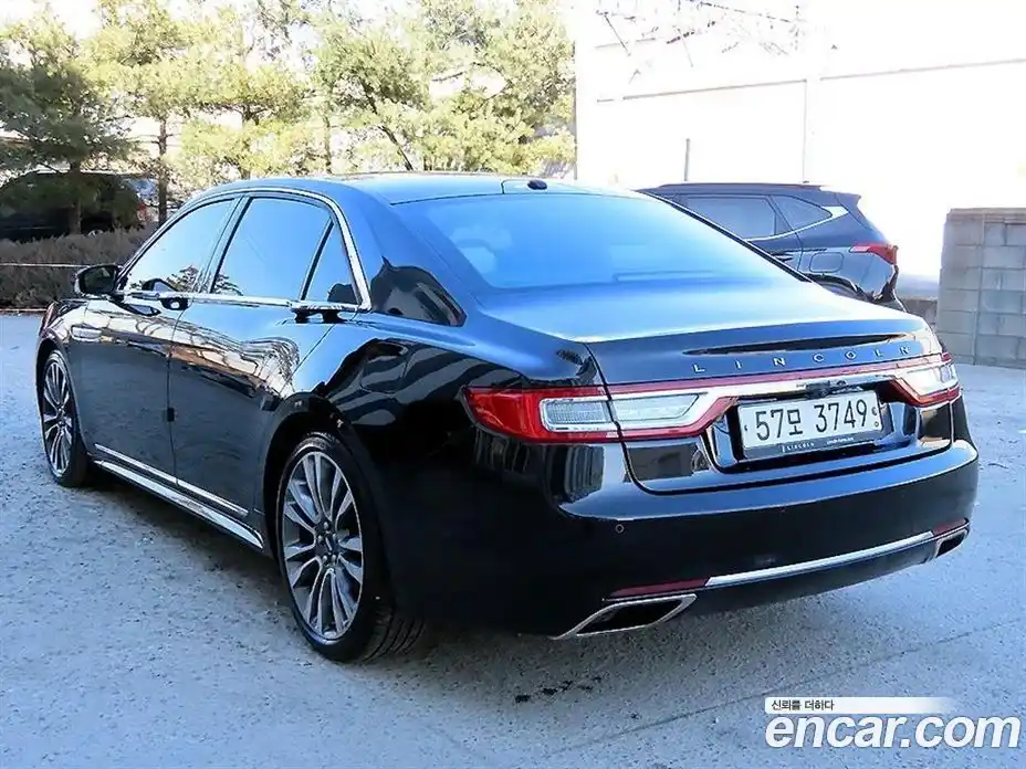 Lincoln Continental 2017 3.0 гидро в Москве № 999689, фото 3