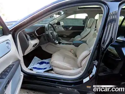 Lincoln Continental 2017 3.0 гидро в Москве № 999689, миниатюра 5