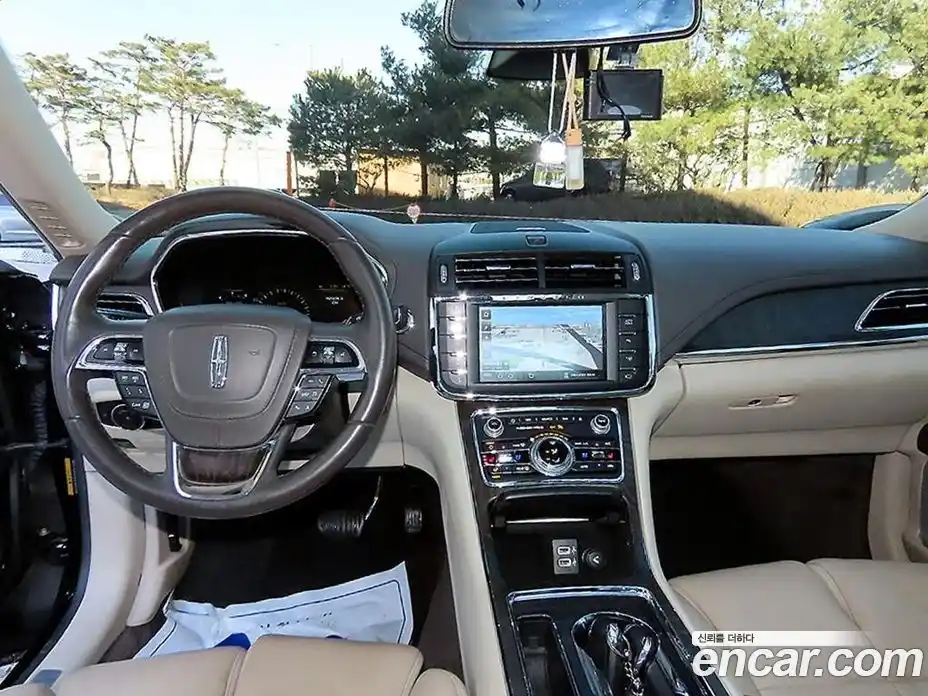 Lincoln Continental 2017 3.0 гидро в Москве № 999689, фото 7