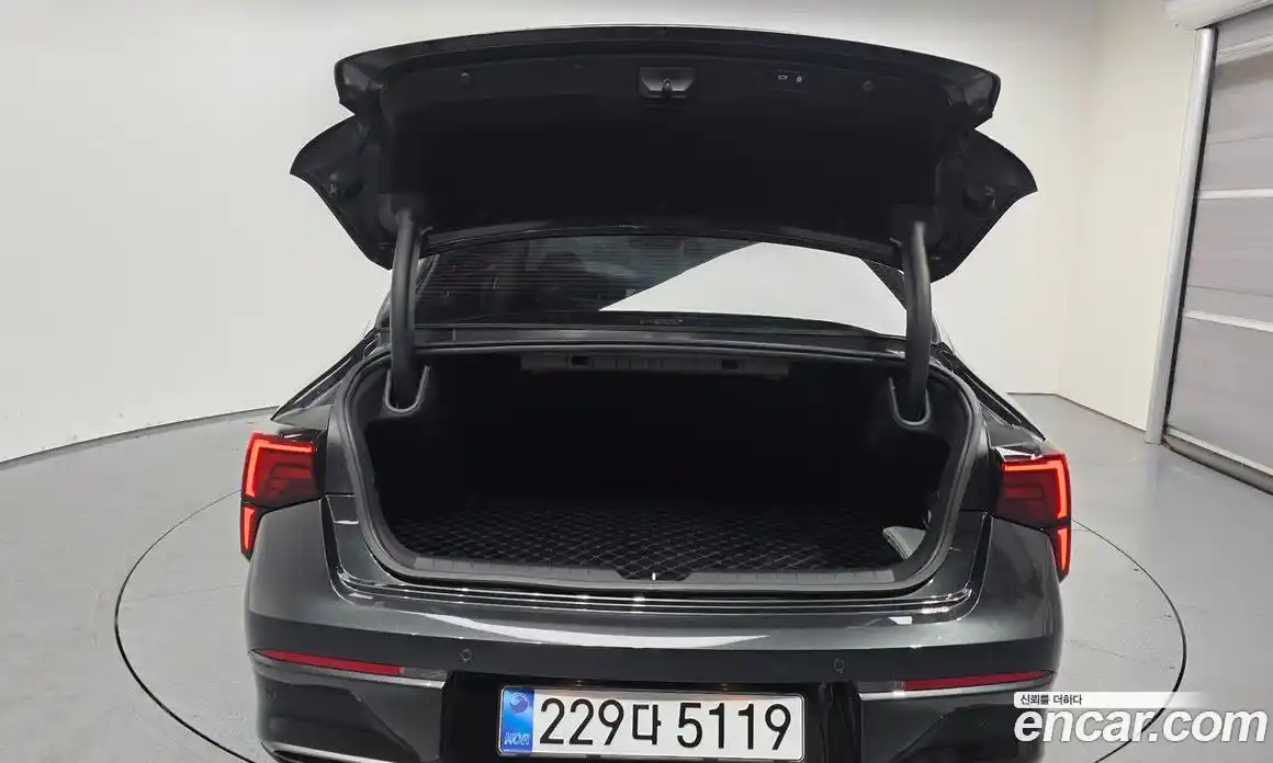 Kia K5 2025 2.0 Автомат в Москве № 1002781, фото 20