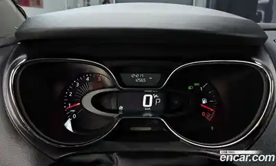 Renault QM3 2016 1.5 Автомат в Москве № 1003674, миниатюра 8