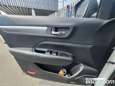 Renault QM6 2017 2.0 Автомат в Москве № 1003980, миниатюра 5