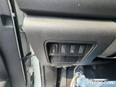 Renault QM6 2017 2.0 Автомат в Москве № 1003980, миниатюра 6